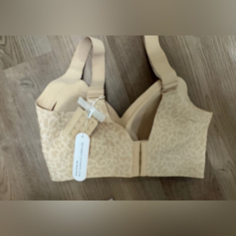 NEW Wireless Bra - Picture 2 of 3